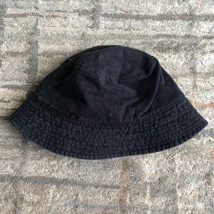 Gap Bucket Hat